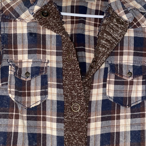 Plaid long sleeve bottom up top - Picture 2 of 4